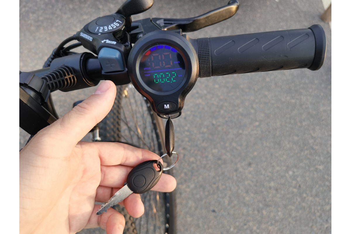 Яркий Led экран